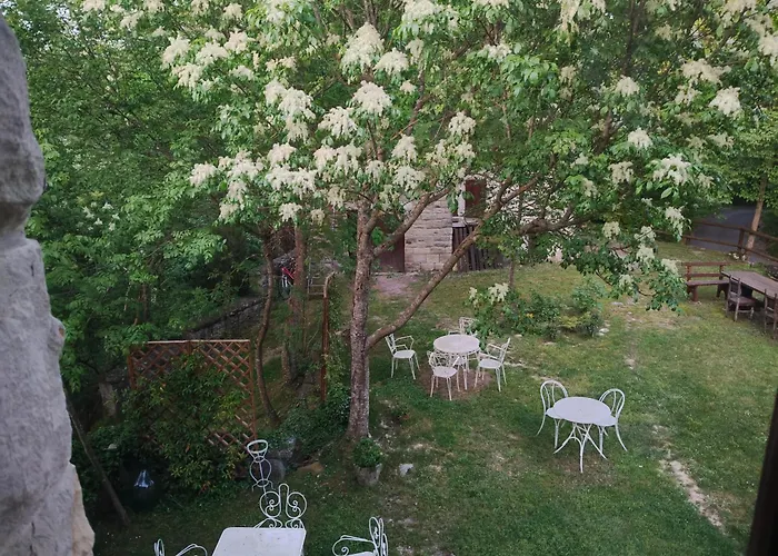 Angolo Di Paradiso Bed & Breakfast Grizzana